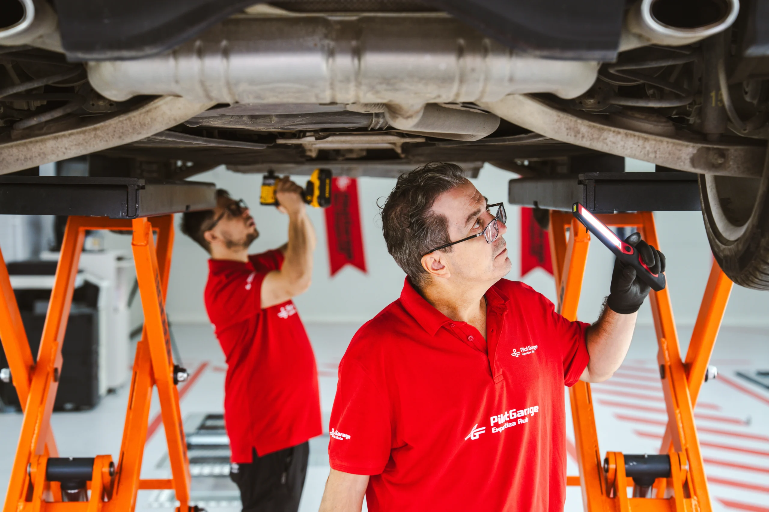 Imagine 3 - Pilot Garage